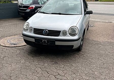 VW Polo Volkswagen Basis