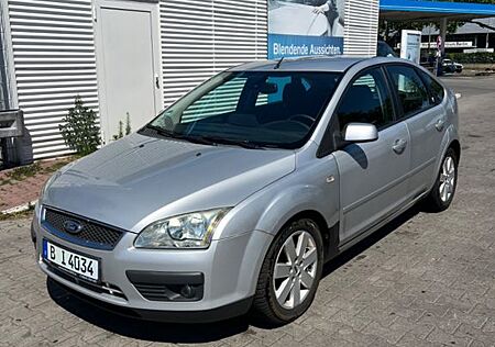 Ford Focus 1,8TDCi Ghia Ghia