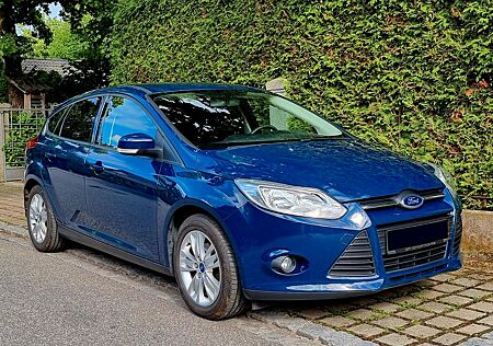 Ford Focus EcoBoost Neu Zahnriemen Neu TÜV