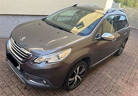 Peugeot 2008 BlueHDi 120 PS | Navi | Leder | Panorama