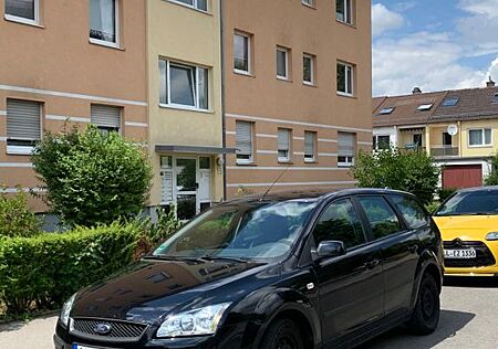 Ford Focus 1,6 Ti-VCT Style Style