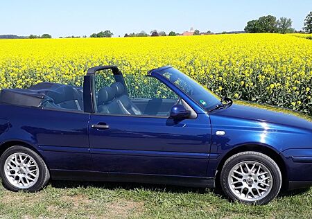 VW Golf Volkswagen 2.0 Highline Cabriolet Highline