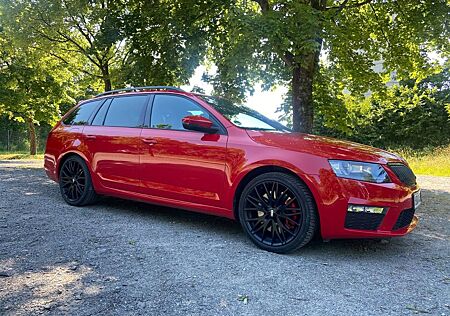 Skoda Octavia 2.0 TSI RS Combi RS