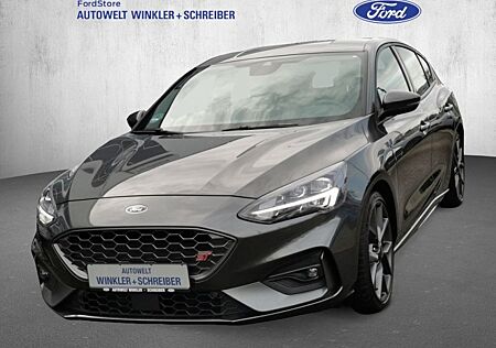 Ford Focus 2.3 EcoBoost ST mit Styling-Paket