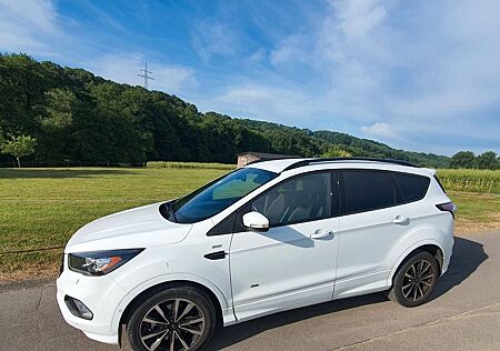 Ford Kuga 2,0 TDCi 4x4 132kW ST-Line PowerShift S...