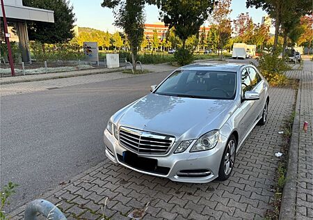 Mercedes-Benz E 220 CDI BlueEFFICIENCY AVANTGARDE AVANTGARDE