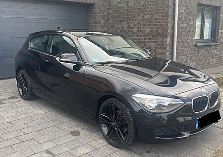 BMW 114