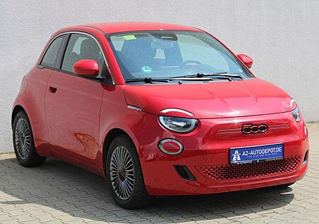 Fiat 500E Red ACAUT SHZ GRA NAV SHG 1HAND