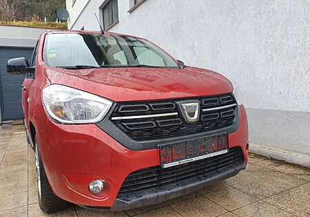 Dacia Lodgy Comfort Klima Navi Rückkamera