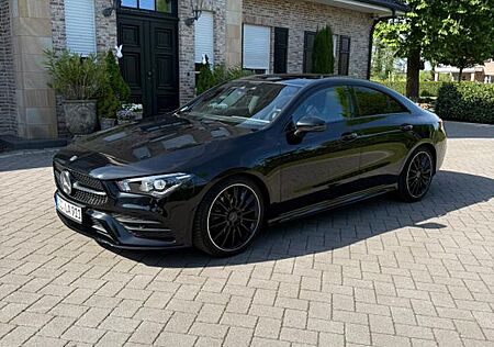 Mercedes-Benz CLA 200 AMG Line | LED | Navi | Ka