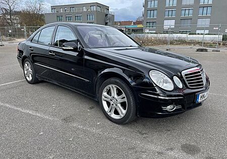 Mercedes-Benz E 500 Avatgarde 5,5l Standheizung/Klima /SHZ