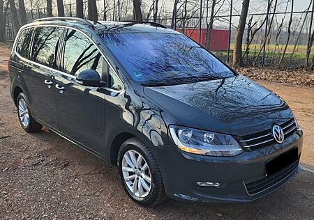 VW Sharan Volkswagen 2.0 TDI Automatik Pano Schiebedach Navi