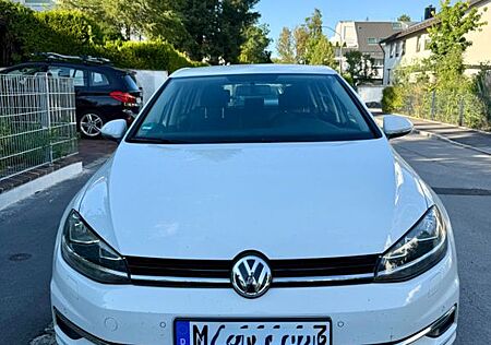 VW Golf Volkswagen 1.0 TSI DSG Sound Sound
