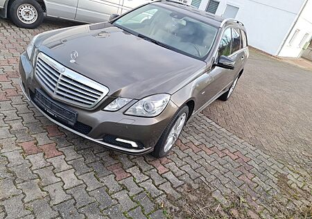 Mercedes-Benz E 350 E -Klasse AIRMATIC