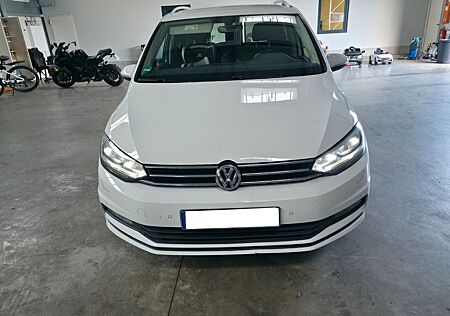 VW Touran Volkswagen 2.0 TDI SCR DSG Highline BMT Highline