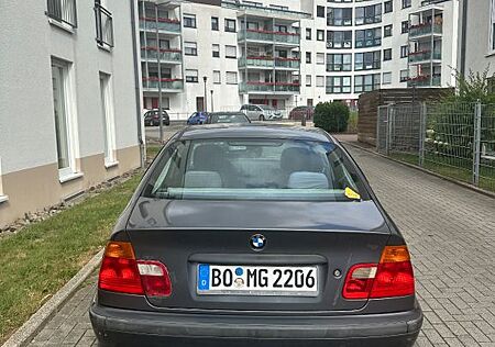 BMW 318i touring -