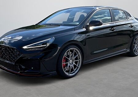 Hyundai i30 2.0 T-GDI N Performance DCT Fastback N P...