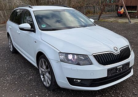 Skoda Octavia Combi 2.0 TDI DSG ( Joy )