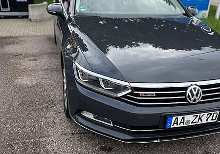 VW Passat Volkswagen 2.0 TDI SCR 176kW DSG 4MOT Highline V...