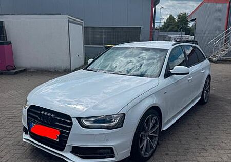 Audi A4 2.0 TDI S-Line WaPU und Kupplung neu!