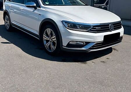 VW Passat Alltrack Volkswagen 2.0 TDI SCR 176kW DSG BMT 4M...