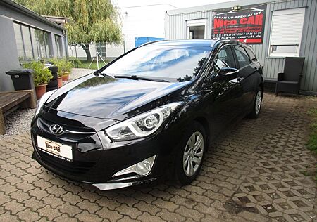 Hyundai i40 cw 5 Star Edition,Klima,Bluetooth,Xenon,AHK.