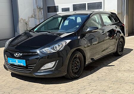Hyundai i30 cw Classic,Klimaauto,SHZ,Navi