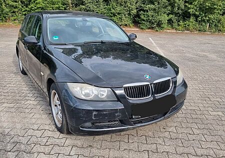 BMW 320d touring -Diesel