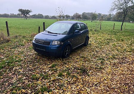 Audi A2 1.4 -