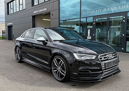 Audi S3 Limousine 2.0 TFSI quattro -