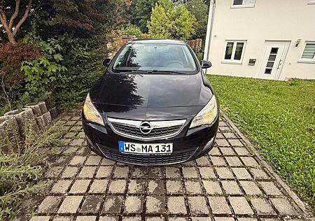 Opel Astra 1.4 ecoFLEX Cosmo 74kW Cosmo