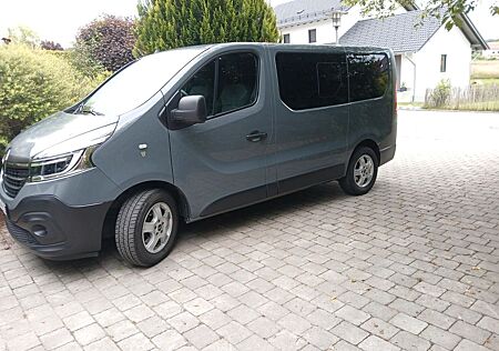 Renault Trafic Life energy DCI 145
