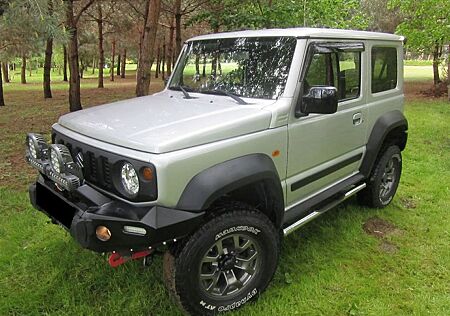 Suzuki Jimny 1.5 Benzin ALLGRIP Comfort+ 102 PS