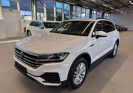 VW Touareg Volkswagen 1.Hand 4M AHK ACC Spur Leder