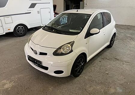 Toyota AYGO 1.0 *KLIMA* *ALU* *SOUND* *HU 11.2026*