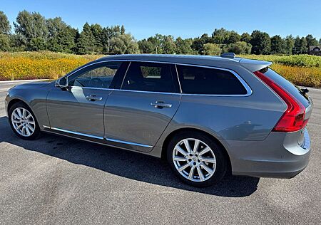 Volvo V90 Inscription, B&W Sound, Abstandtempomat, AHK