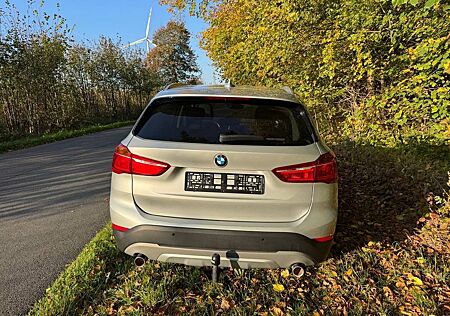 BMW X1 sDrive20i Advantage Steptronic DCT Advantage