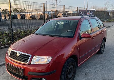Skoda Fabia Combi 1.4 TÜV NEU