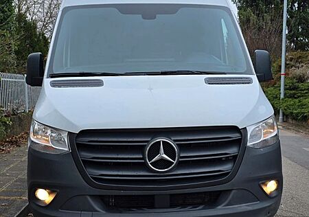 Mercedes-Benz Sprinter CDI 317