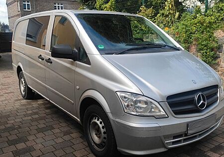 Mercedes-Benz Vito Mixto