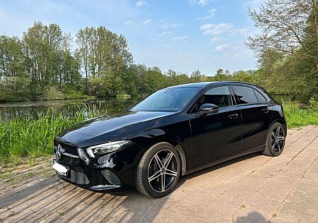 Mercedes-Benz A 180 d DCT -
