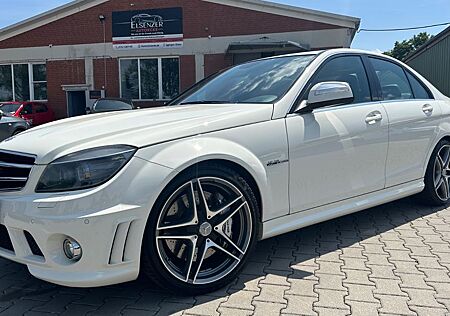 Mercedes-Benz C 63 AMG 6,2 Ltr. V8 H&K SAMMLERZUSTAND