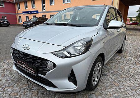 Hyundai i10 1.0 Select Klima Sitzheizung PDC 1.Hand