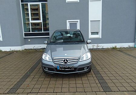 Mercedes-Benz A 180 CDI -AVANTGARDE KLIMA NAVI