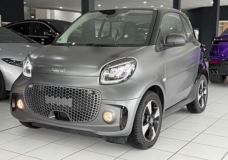 Smart ForTwo coupe electric drive / EQ*KAMERA*PANO*LED