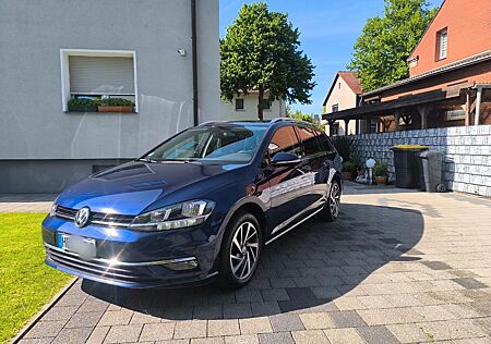 VW Golf Volkswagen 1.6 TDI DSG Sound Variant Sound