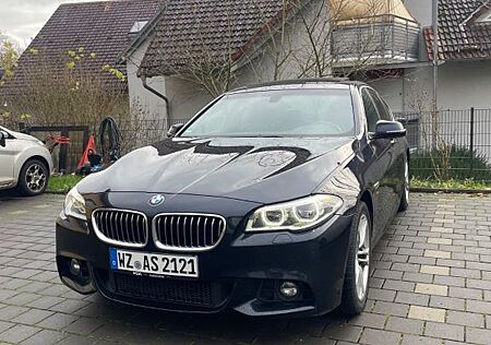 BMW 530d xDrive M-Sportpaket 18 Zoll LED S-Dach 2.Hd