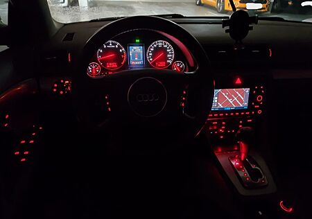 Audi A4 2.4 multitronic Avant -