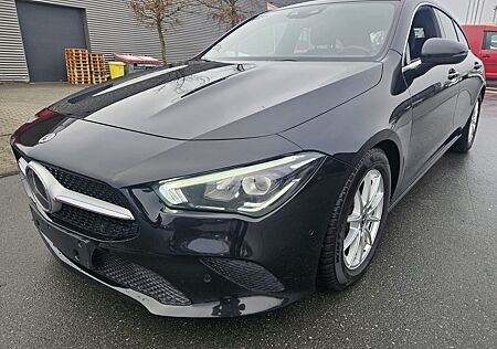 Mercedes-Benz CLA Shooting Brake 180 CDI * NAVI * LED * ALU