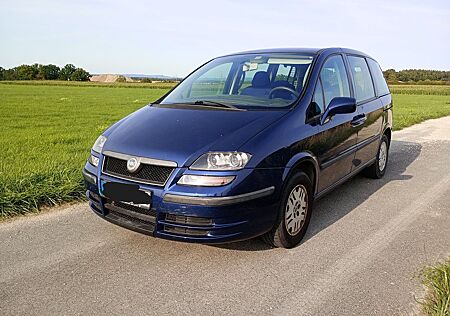 Fiat Ulysse 2.0 16v 5 -Sitzer